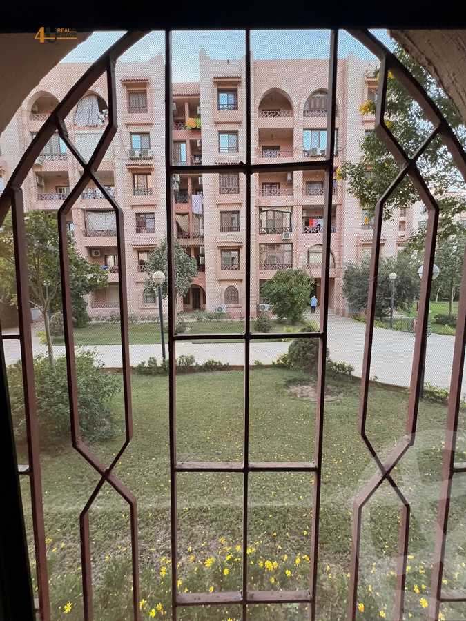 https://aqarmap.com.eg/en/listing/5455404-for-sale-cairo-new-cairo-lrhb-city-phase-5-talaat-mostafa-st