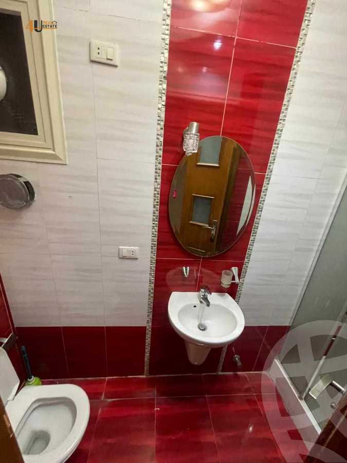 https://aqarmap.com.eg/en/listing/5455460-for-sale-cairo-new-cairo-el-banafsg-el-banafsag-omarat-al-gabri-st