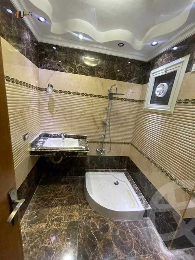 https://aqarmap.com.eg/en/listing/5455460-for-sale-cairo-new-cairo-el-banafsg-el-banafsag-omarat-al-gabri-st