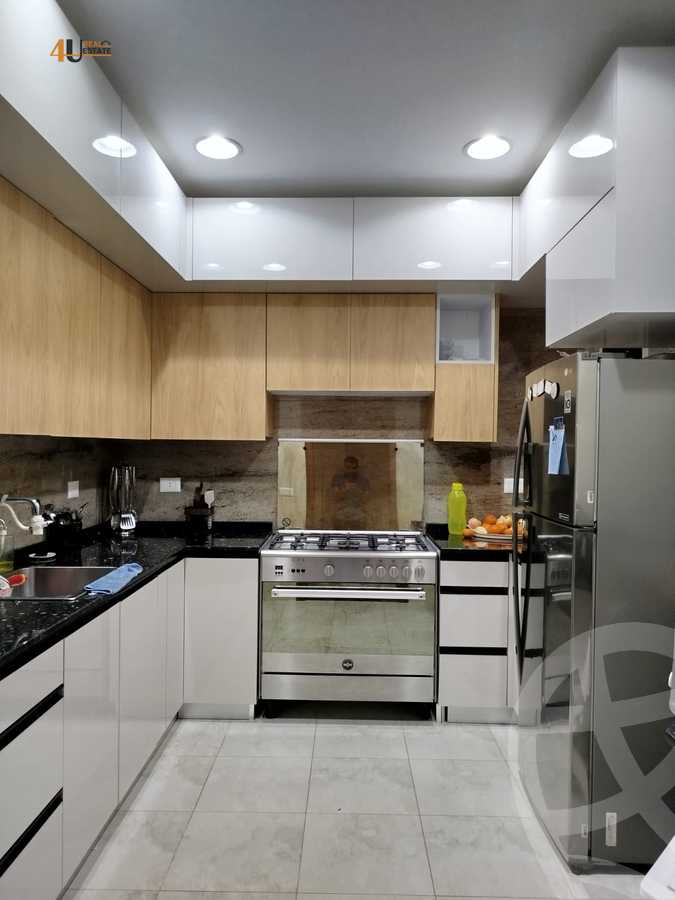 https://aqarmap.com.eg/en/listing/5672089-for-sale-cairo-new-cairo-compounds-nakhil-village