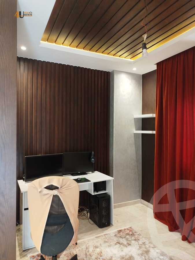 https://aqarmap.com.eg/en/listing/5672089-for-sale-cairo-new-cairo-compounds-nakhil-village