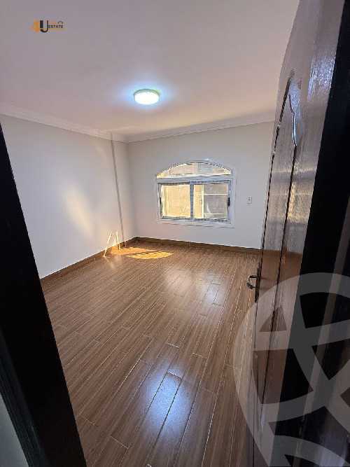 https://aqarmap.com.eg/ar/listing/5708082-for-sale-cairo-new-cairo-compounds-el-jawhara