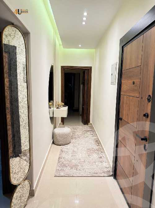 https://aqarmap.com.eg/en/listing/5831486-for-sale-cairo-new-cairo-compounds-kmbwnd-lnkhyl