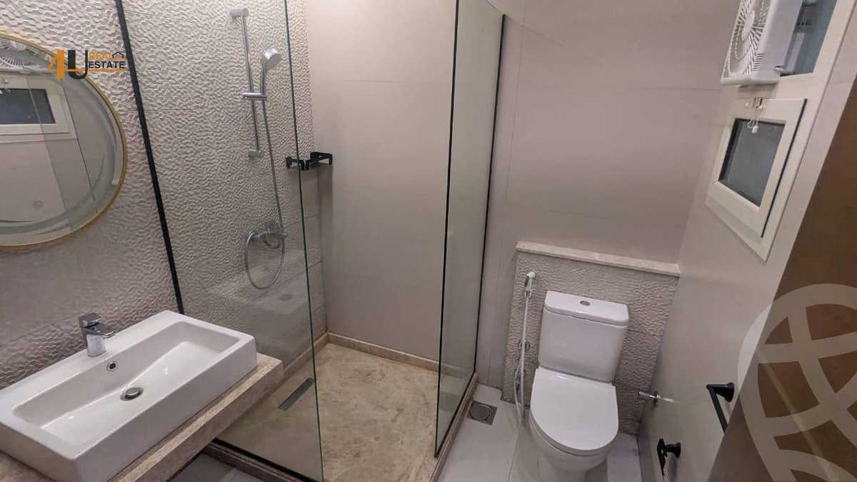 https://aqarmap.com.eg/ar/listing/5843513-for-rent-cairo-new-cairo-south-investors-mohammed-nagib-axis-st