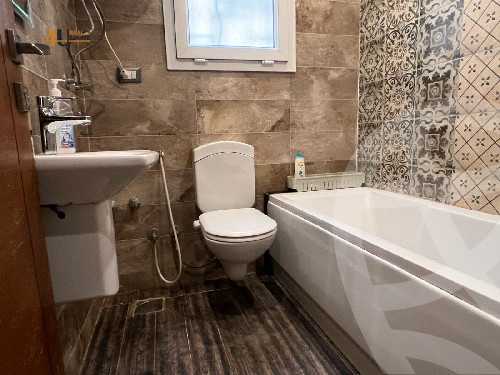 https://aqarmap.com.eg/ar/listing/5856552-for-sale-cairo-new-cairo-south-investors-zizinia-st