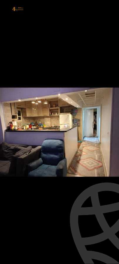 https://aqarmap.com.eg/en/listing/5865917-for-sale-cairo-new-cairo-first-settlement-mhwr-mstfy-kml