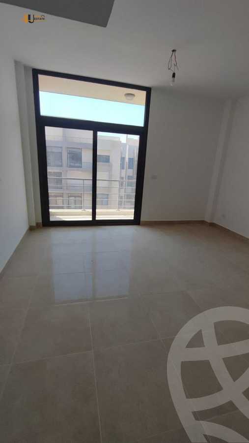 https://aqarmap.com.eg/en/listing/5880579-for-sale-cairo-new-cairo-compounds-fifth-square