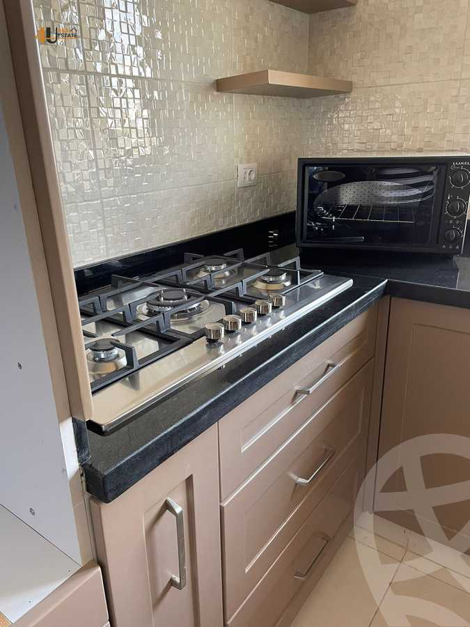 https://aqarmap.com.eg/ar/listing/5885535-for-rent-cairo-new-cairo-compounds-mountain-view-hyde-park