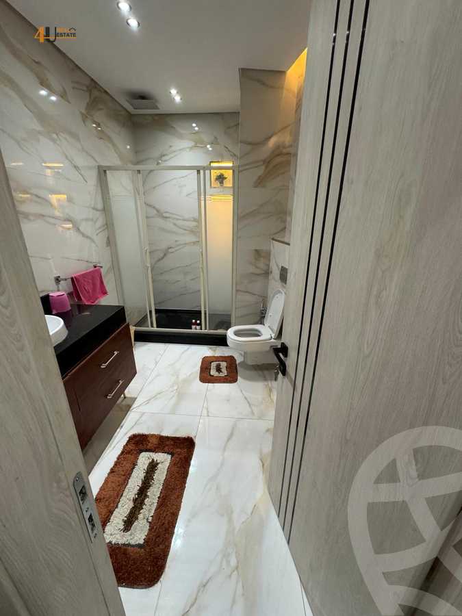 https://aqarmap.com.eg/ar/listing/5886515-for-sale-cairo-new-cairo-ganob-el-akadamiya-south-academy-d-khaled-ibn-el-waleed-st
