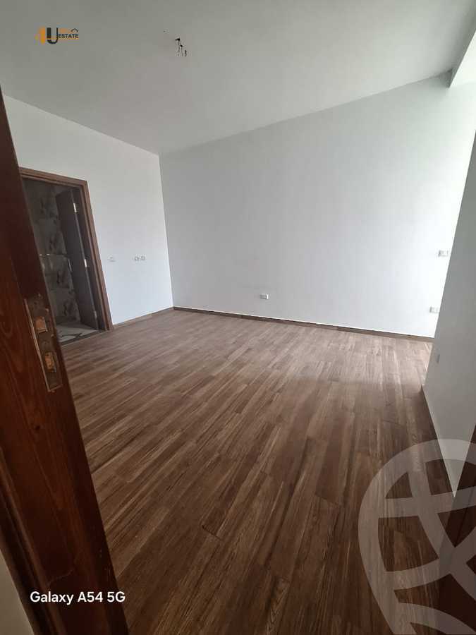 https://aqarmap.com.eg/en/listing/5886667-for-sale-cairo-new-cairo-ganob-el-akadamiya-south-academy-d-khaled-ibn-el-waleed-st