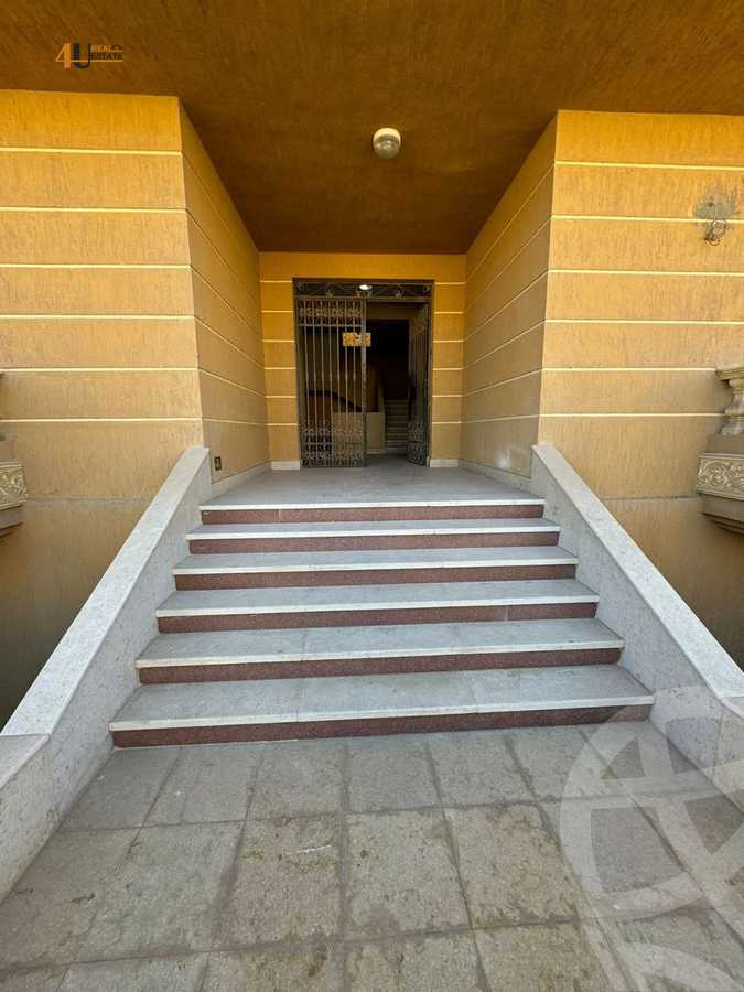 https://aqarmap.com.eg/en/listing/5886712-for-sale-cairo-new-cairo-compounds-kmbwnd-ldf-lwtny