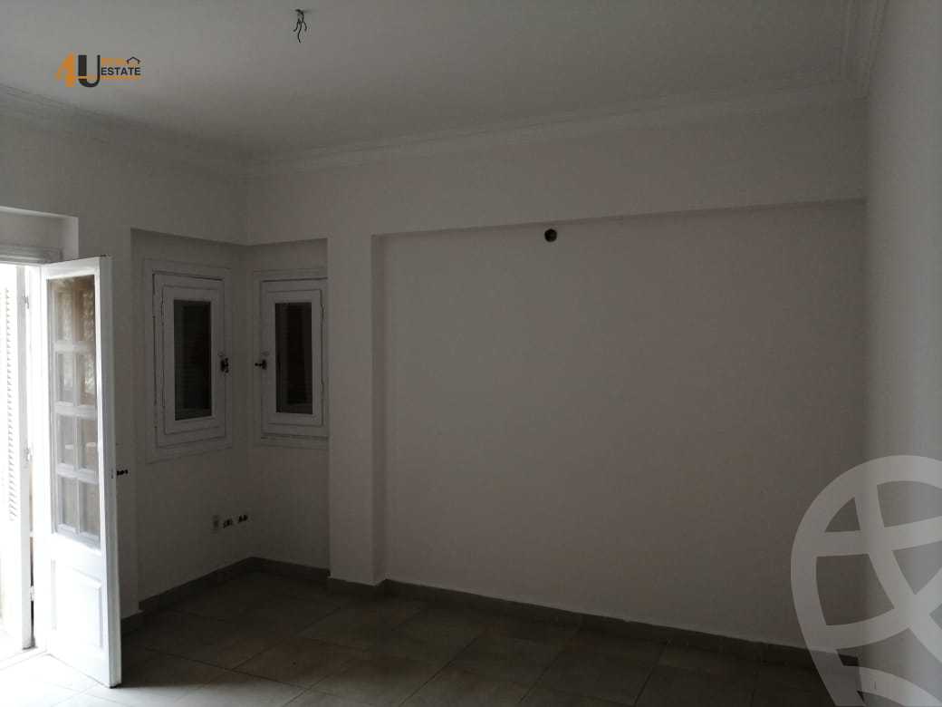 https://aqarmap.com.eg/en/listing/5906451-for-rent-cairo-new-cairo-el-ahyaa-fourth-neighborhood-street-157
