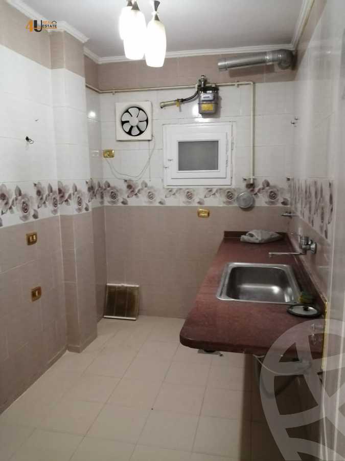 https://aqarmap.com.eg/en/listing/5906451-for-rent-cairo-new-cairo-el-ahyaa-fourth-neighborhood-street-157
