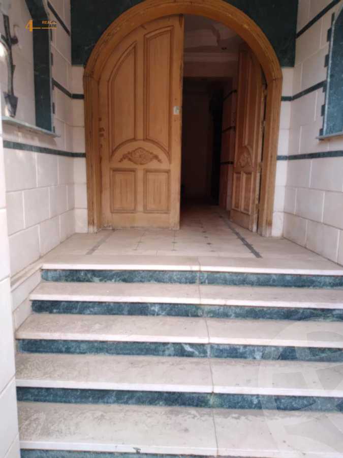 https://aqarmap.com.eg/en/listing/5915291-for-sale-cairo-new-cairo-first-settlement-neighbourhood-6-el-shaheed-khaled-el-gaafary-st