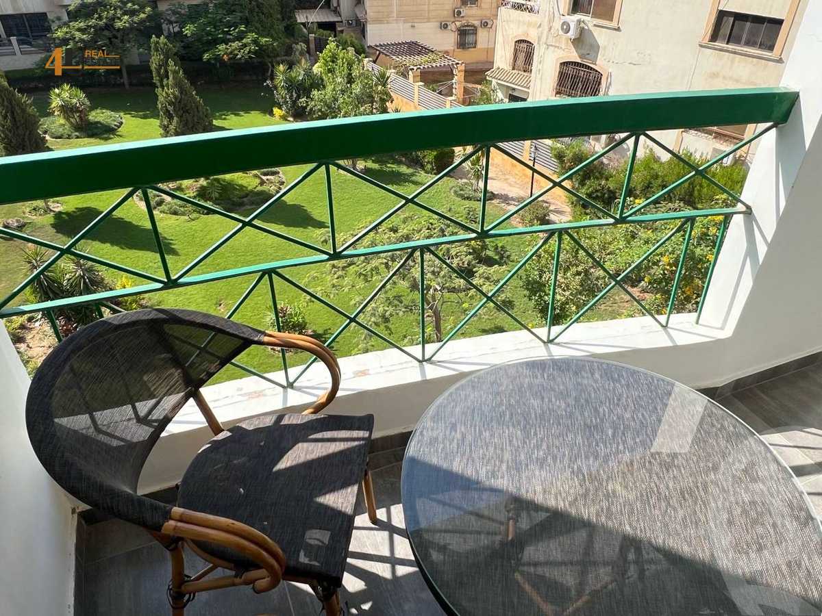 https://aqarmap.com.eg/ar/listing/5920219-for-sale-cairo-new-cairo-lmstqbl-syty-compounds-zyzyny-lmstqbl-rdk-llttwyr