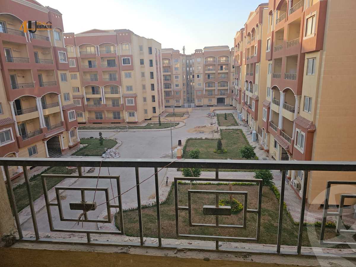 https://aqarmap.com.eg/en/listing/5956670-for-sale-cairo-new-cairo-compounds-loaloat-new-cairo