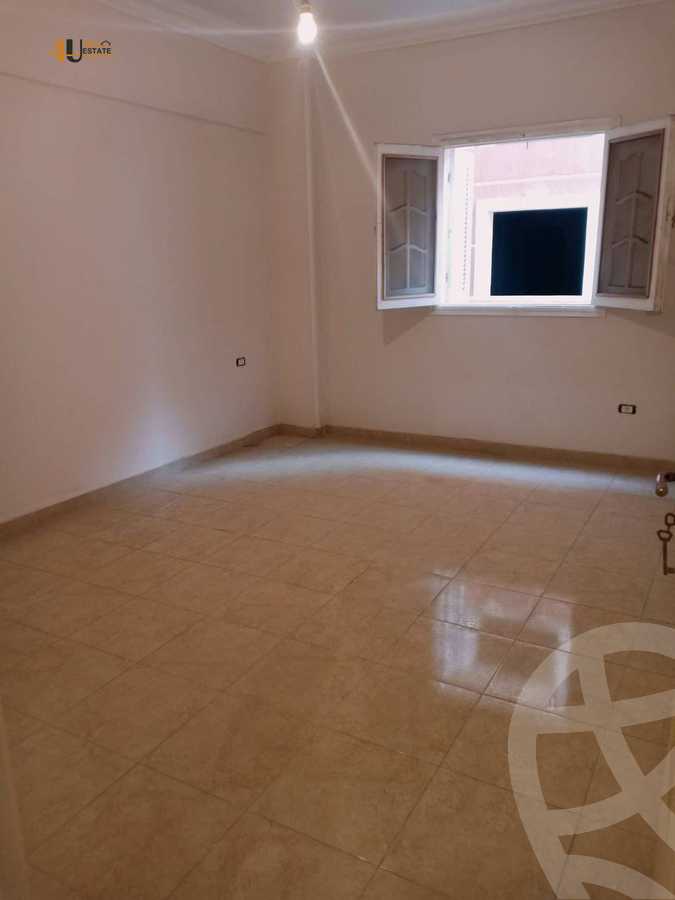 https://aqarmap.com.eg/en/listing/5962331-for-sale-cairo-new-cairo-el-narges-el-narges-omarat-abdul-rahman-al-rafie-st