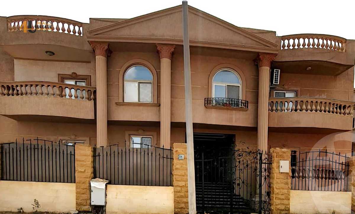 https://aqarmap.com.eg/en/listing/5991110-for-sale-cairo-new-cairo-sharq-el-akadamiya-al-tahrir-st