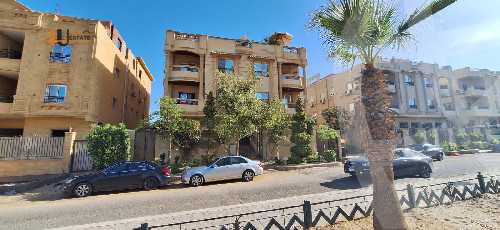 https://aqarmap.com.eg/en/listing/6004162-for-sale-cairo-new-cairo-compounds-kmbwnd-lnkhyl