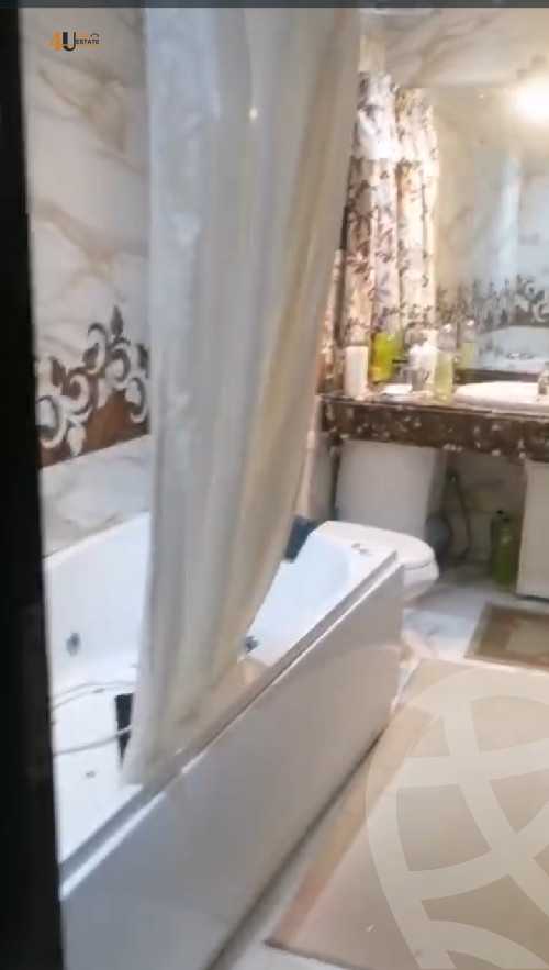 https://aqarmap.com.eg/ar/listing/6004665-for-sale-cairo-new-cairo-south-investors-al-gezira-st