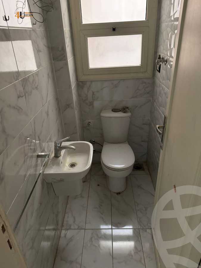 https://aqarmap.com.eg/ar/listing/6005335-for-sale-cairo-new-cairo-compounds-madinet-el-sahafyeen