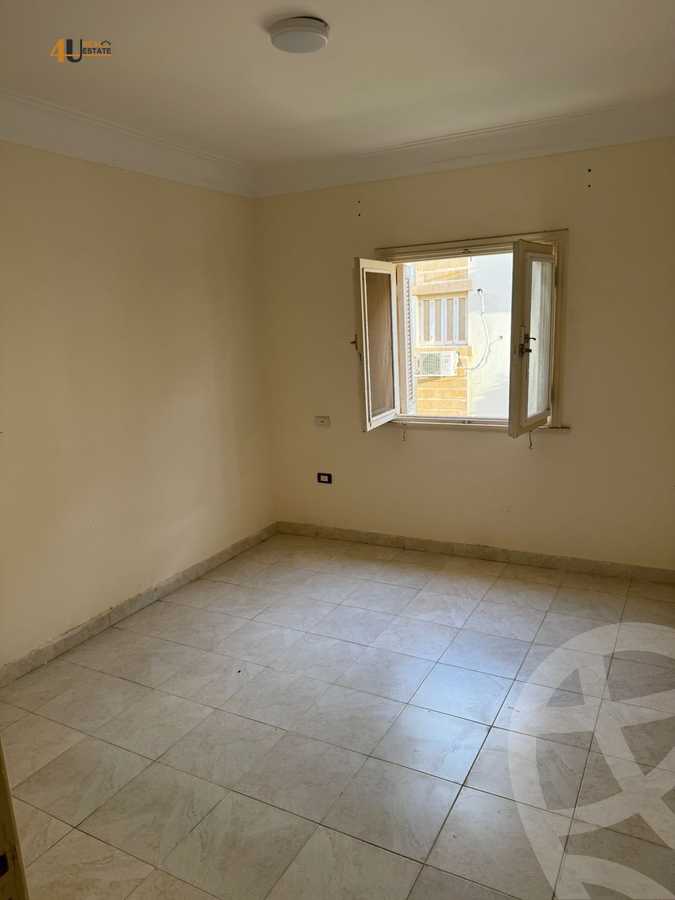 https://aqarmap.com.eg/ar/listing/6005335-for-sale-cairo-new-cairo-compounds-madinet-el-sahafyeen