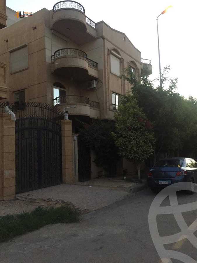 https://aqarmap.com.eg/en/listing/6009623-for-sale-cairo-new-cairo-el-narges-el-narges-2-beram-el-tunsi-st