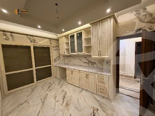 https://aqarmap.com.eg/en/listing/6033639-for-sale-cairo-new-cairo-compounds-el-patio-oro
