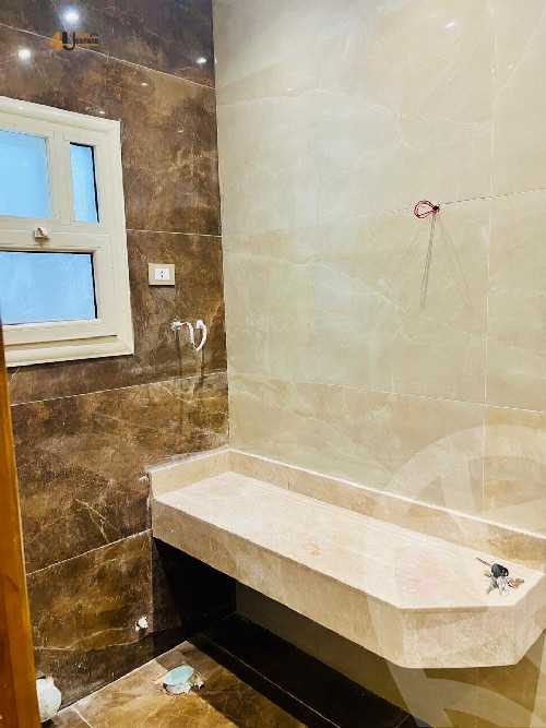 https://aqarmap.com.eg/en/listing/6042111-for-sale-cairo-new-cairo-compounds-kmbwnd-ldf-lwtny