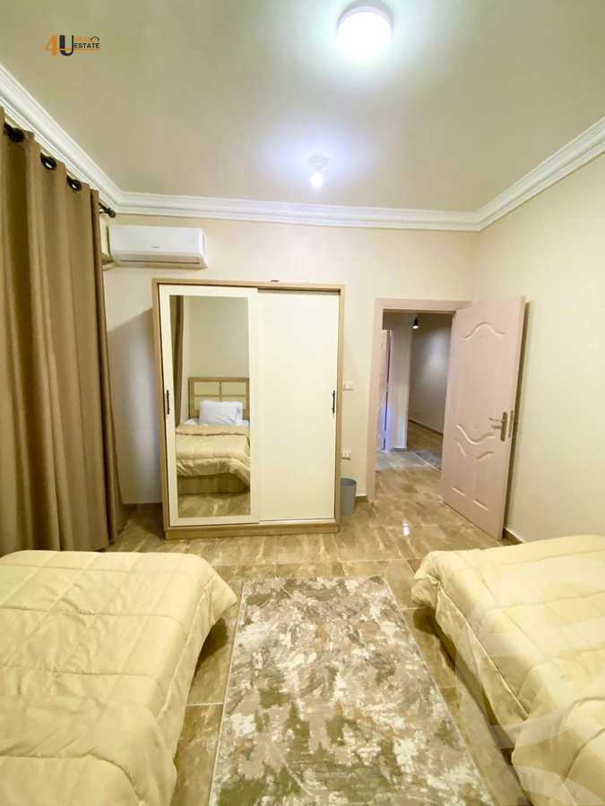 https://aqarmap.com.eg/en/listing/6048569-for-rent-cairo-new-cairo-compounds-el-mostashareen-compound