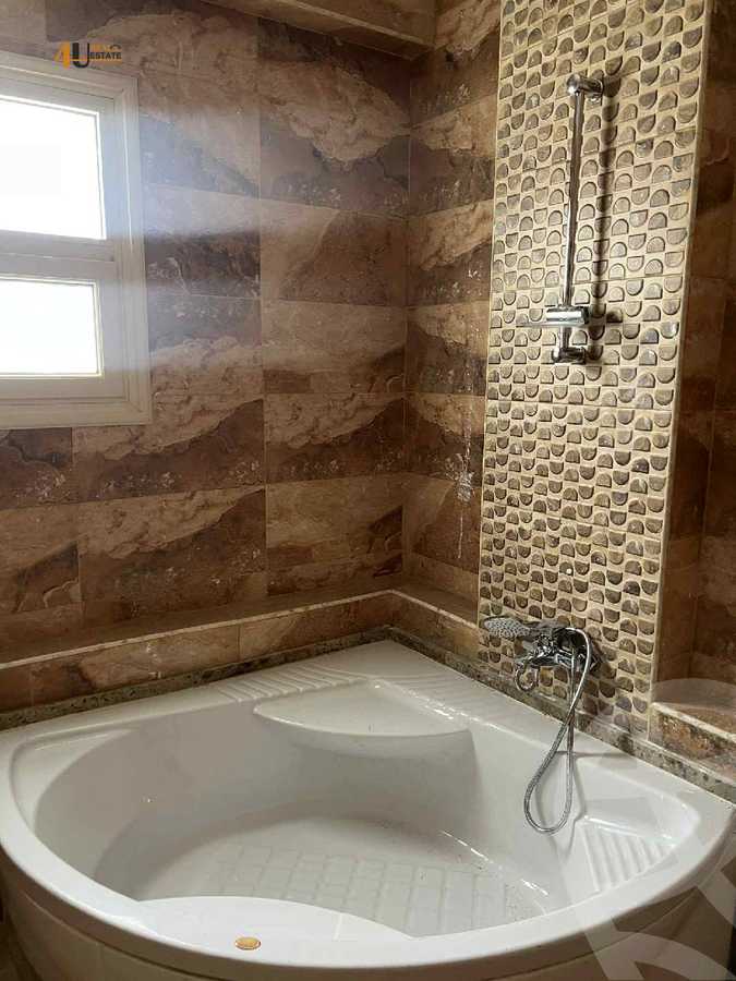 https://aqarmap.com.eg/en/listing/6072366-for-rent-cairo-new-cairo-gharb-el-golf-alaa-elsaadany-st