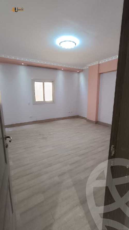 https://aqarmap.com.eg/ar/listing/6073185-for-sale-cairo-new-cairo-compounds-grand-caesar-thiqa