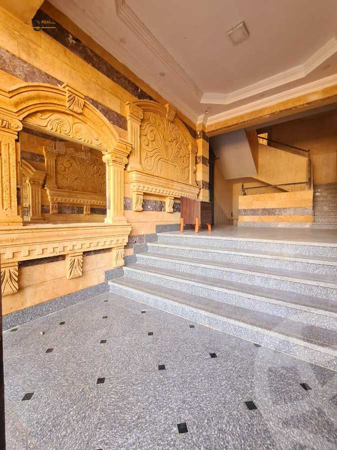 https://aqarmap.com.eg/en/listing/6082134-for-sale-cairo-new-cairo-gharb-el-golf-alaa-elsaadany-st