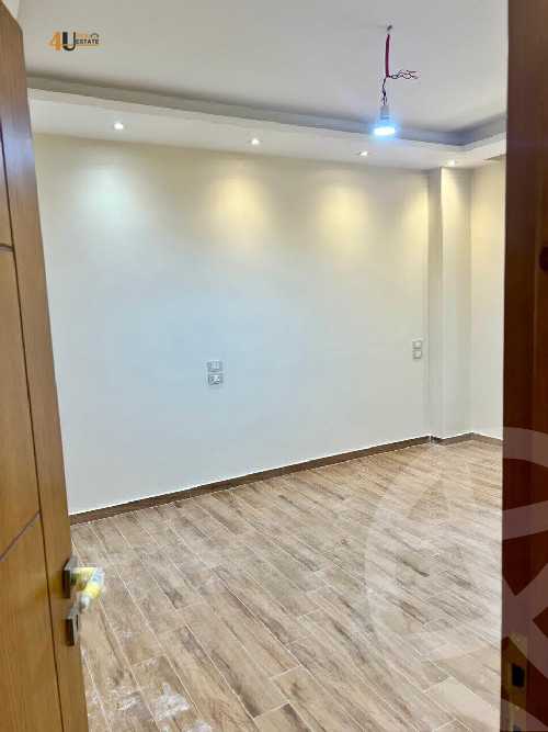 https://aqarmap.com.eg/en/listing/6096921-for-sale-cairo-new-cairo-compounds-kmbwnd-ldf-lwtny