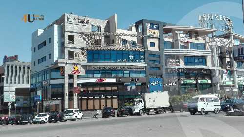 https://aqarmap.com.eg/en/listing/6105211-for-rent-cairo-new-cairo-compounds-silver-star-mall