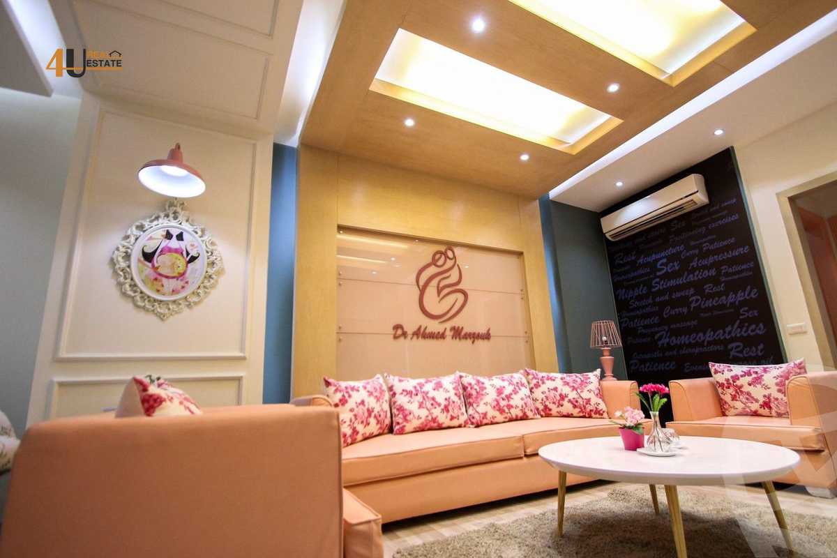 https://aqarmap.com.eg/en/listing/6105233-for-rent-cairo-new-cairo-compounds-silver-star-mall
