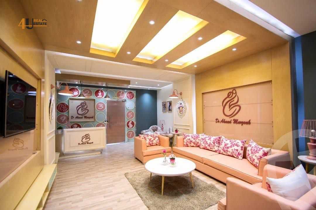 https://aqarmap.com.eg/en/listing/6105233-for-rent-cairo-new-cairo-compounds-silver-star-mall