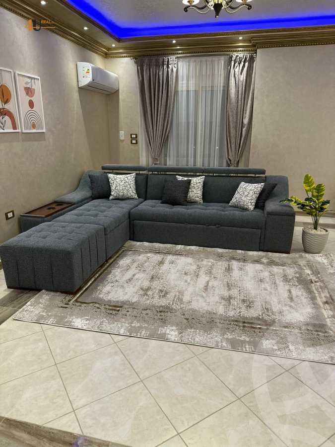 https://aqarmap.com.eg/en/listing/6126778-for-rent-cairo-new-cairo-sharq-el-akadamiya-mohammad-othman-st
