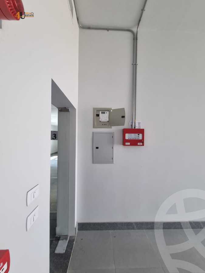 https://aqarmap.com.eg/ar/listing/6130054-for-rent-cairo-new-cairo-compounds-dh-hb