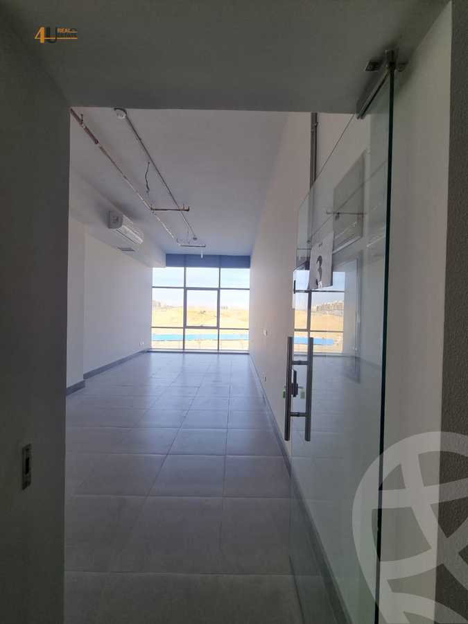 https://aqarmap.com.eg/ar/listing/6130054-for-rent-cairo-new-cairo-compounds-dh-hb