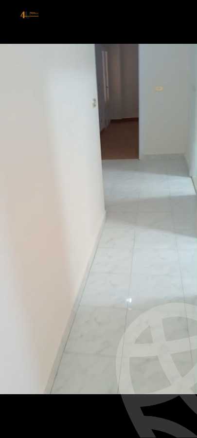https://aqarmap.com.eg/ar/listing/6154681-for-sale-cairo-new-cairo-compounds-kmbwnd-rwd-lzhr