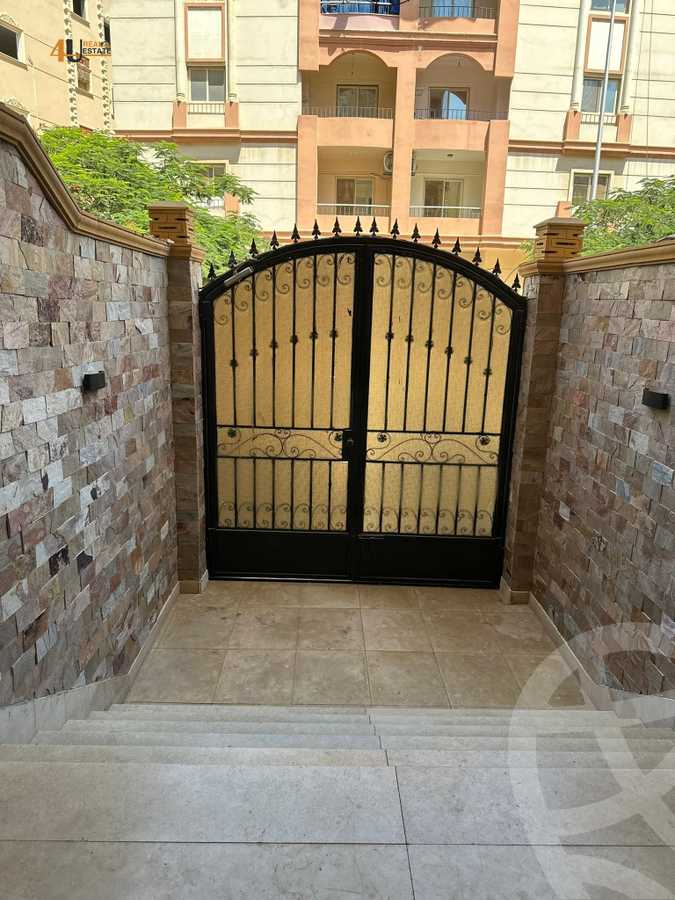 https://aqarmap.com.eg/en/listing/6159394-for-sale-cairo-new-cairo-el-banafsg-el-banafsag-omarat-al-gabri-st
