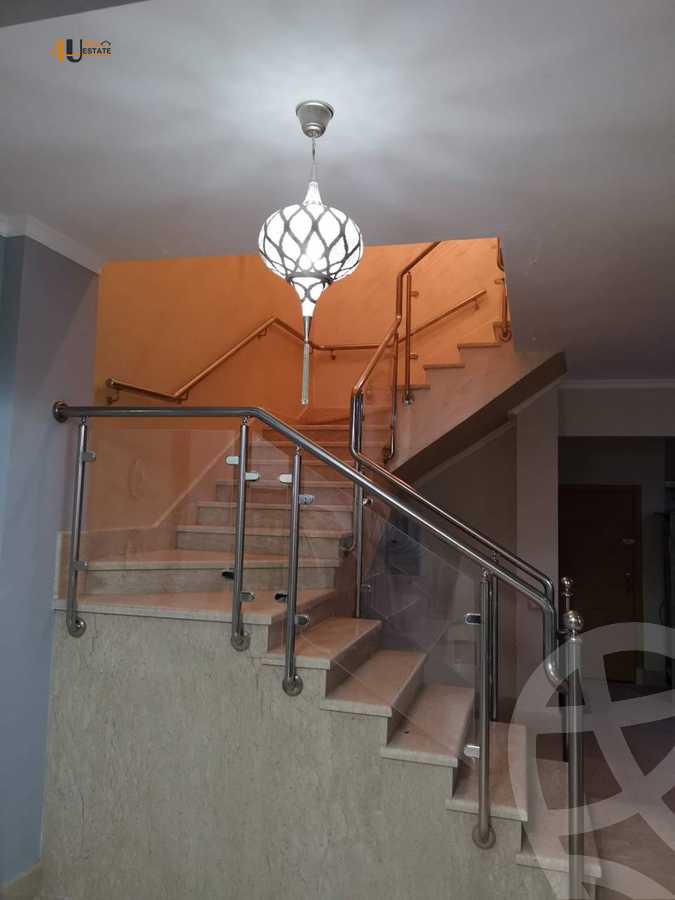 https://aqarmap.com.eg/en/listing/6164735-for-sale-cairo-new-cairo-compounds-kmbwnd-lnkhyl