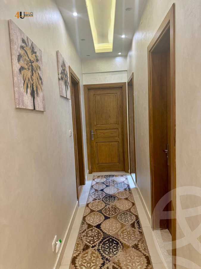 https://aqarmap.com.eg/en/listing/6165286-for-rent-cairo-new-cairo-compounds-hyde-park-centre-ville-hyde-park