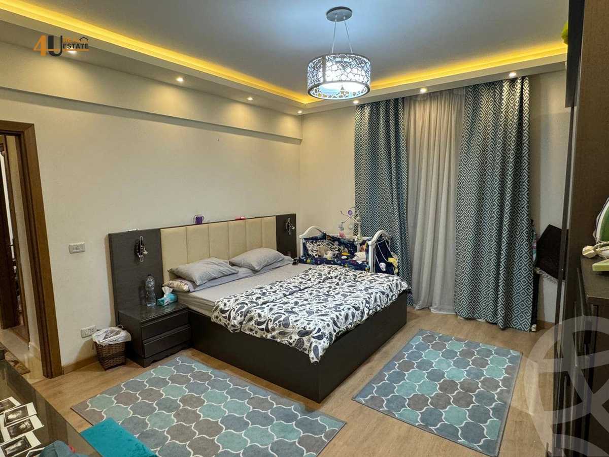 https://aqarmap.com.eg/en/listing/6165286-for-rent-cairo-new-cairo-compounds-hyde-park-centre-ville-hyde-park