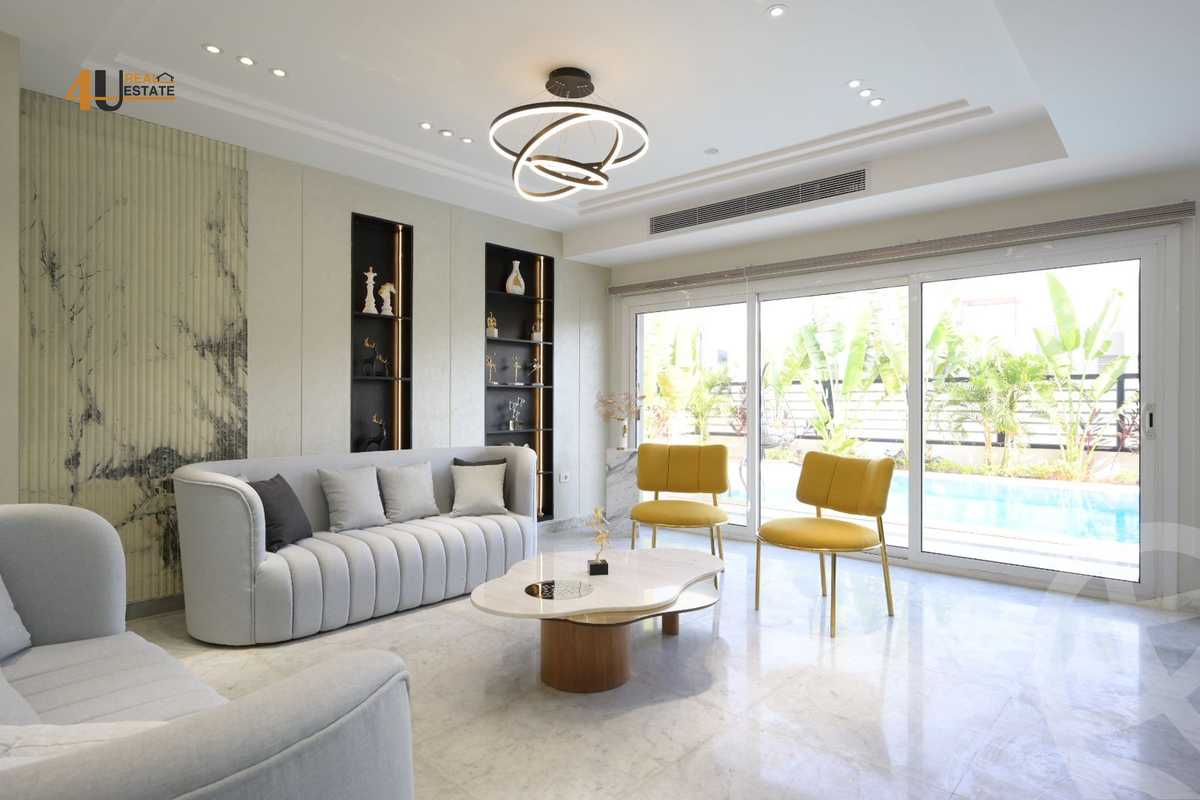 https://aqarmap.com.eg/ar/listing/6167452-for-rent-cairo-new-cairo-compounds-hyde-park-centre-ville-hyde-park