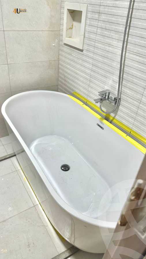 https://aqarmap.com.eg/ar/listing/6167656-for-sale-cairo-new-cairo-first-settlement-neighbourhood-10