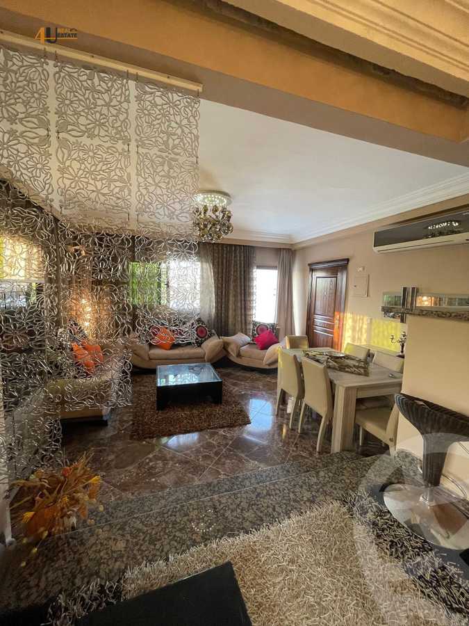 https://aqarmap.com.eg/ar/listing/6170231-for-sale-cairo-new-cairo-first-settlement-neighbourhood-10-el-shaheed-abdul-fattah-ahmed-st