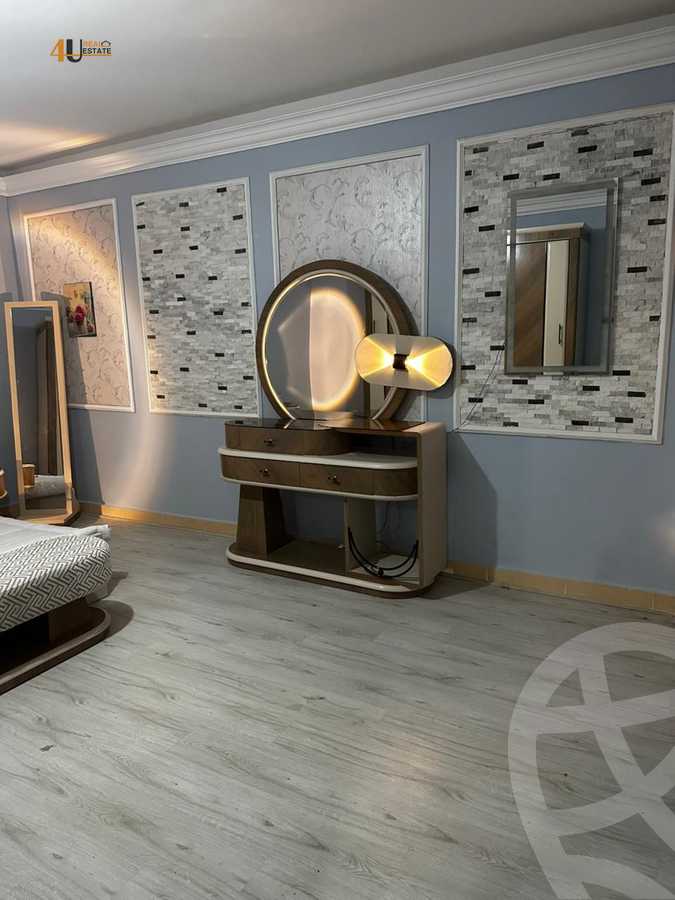 https://aqarmap.com.eg/en/listing/6171711-for-rent-cairo-new-cairo-lrhb-city-phase-2-osama-ibn-zaid-st