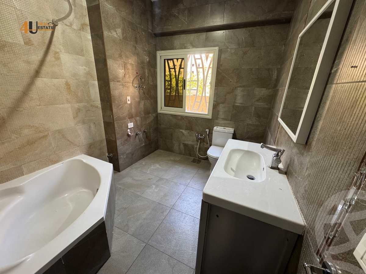 https://aqarmap.com.eg/ar/listing/6173126-for-sale-cairo-new-cairo-el-banafsg-el-banafsag-omarat-al-gabri-st